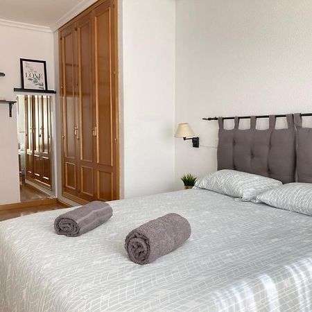 Apartamento Grande, 2 Dormitorios, Garaje Gratis Madri Exterior foto