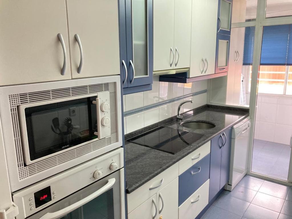 Apartamento Grande, 2 Dormitorios, Garaje Gratis Madri Exterior foto