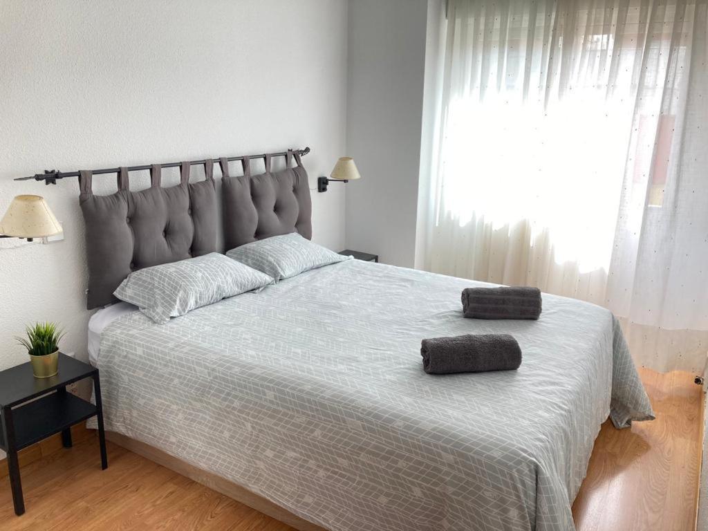 Apartamento Grande, 2 Dormitorios, Garaje Gratis Madri Exterior foto