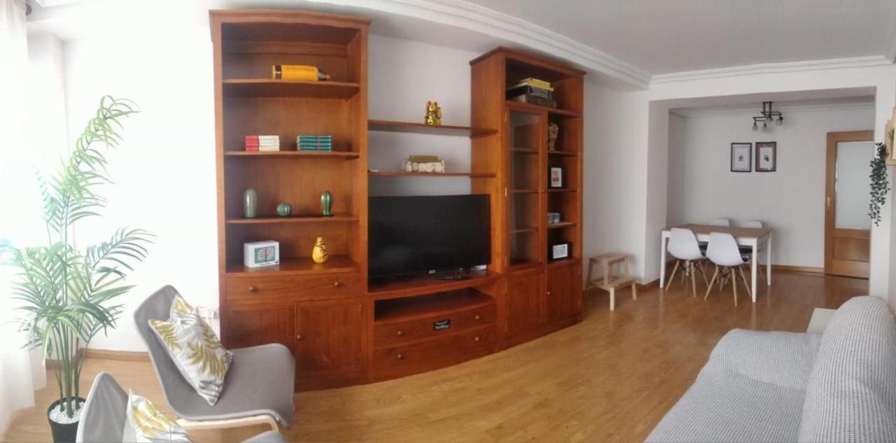 Apartamento Grande, 2 Dormitorios, Garaje Gratis Madri Exterior foto
